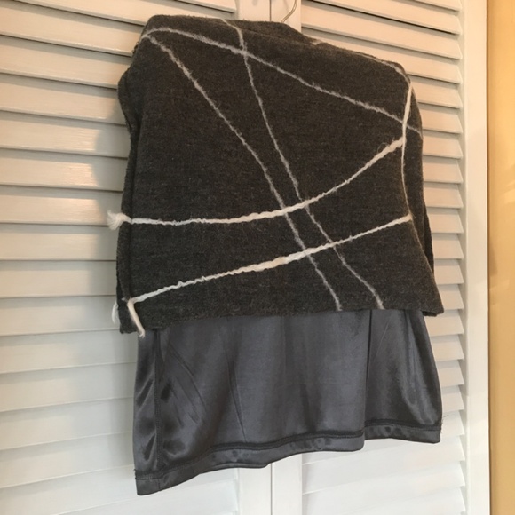 Modern Pencil Skirt- 100% Wool! EUC 3/$19 - Picture 11 of 16